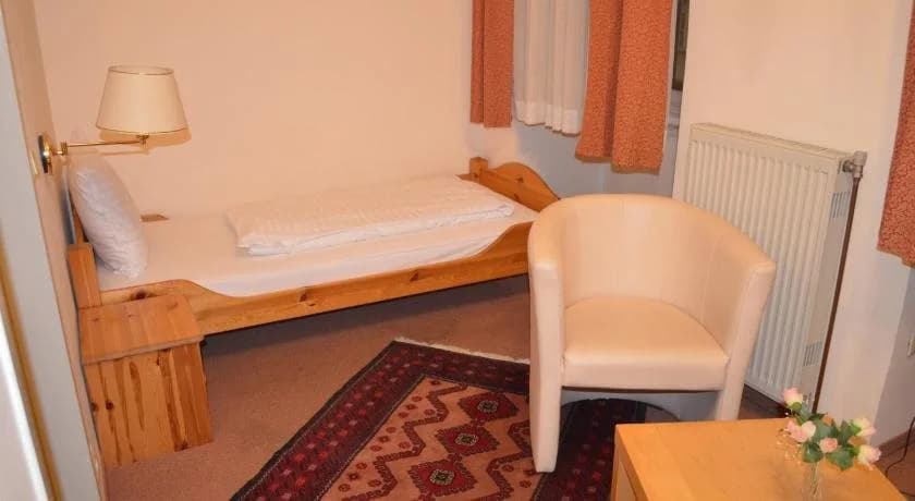 Hotel Pension Walzerstadt - photo 4