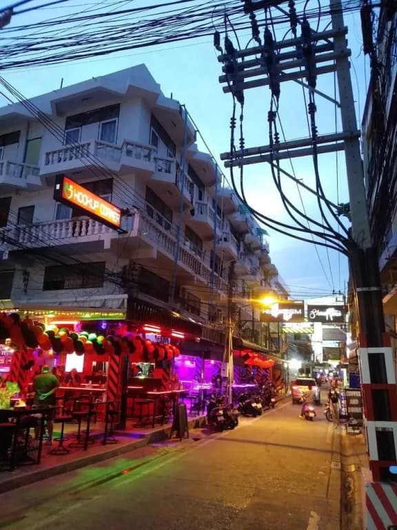 A7 Hotel Pattaya - photo 13