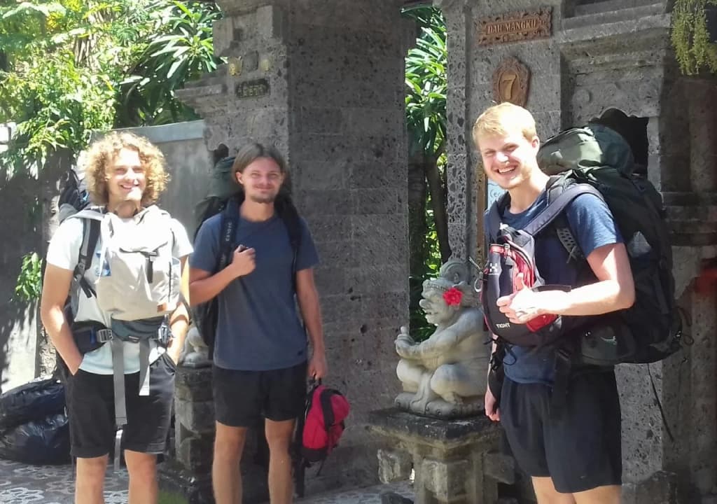Tjana Homestay - photo 9