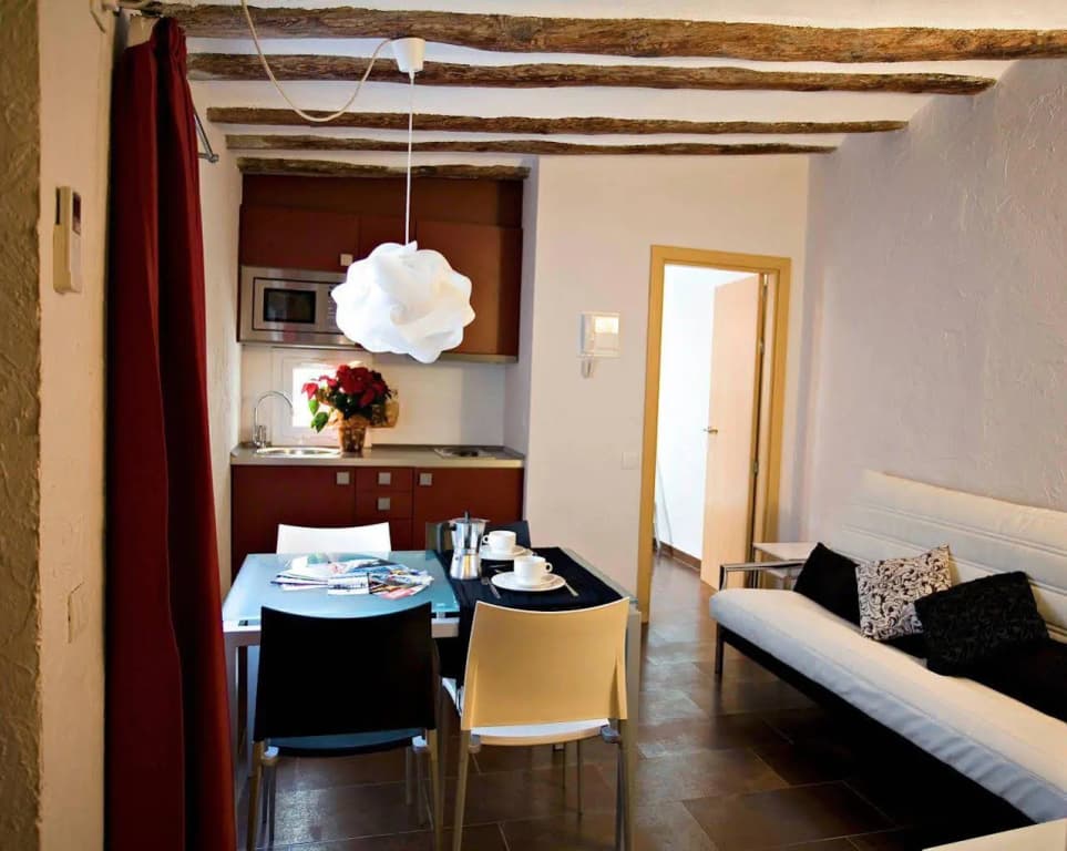Feel Good Apartments Ciutat Vella - photo 2