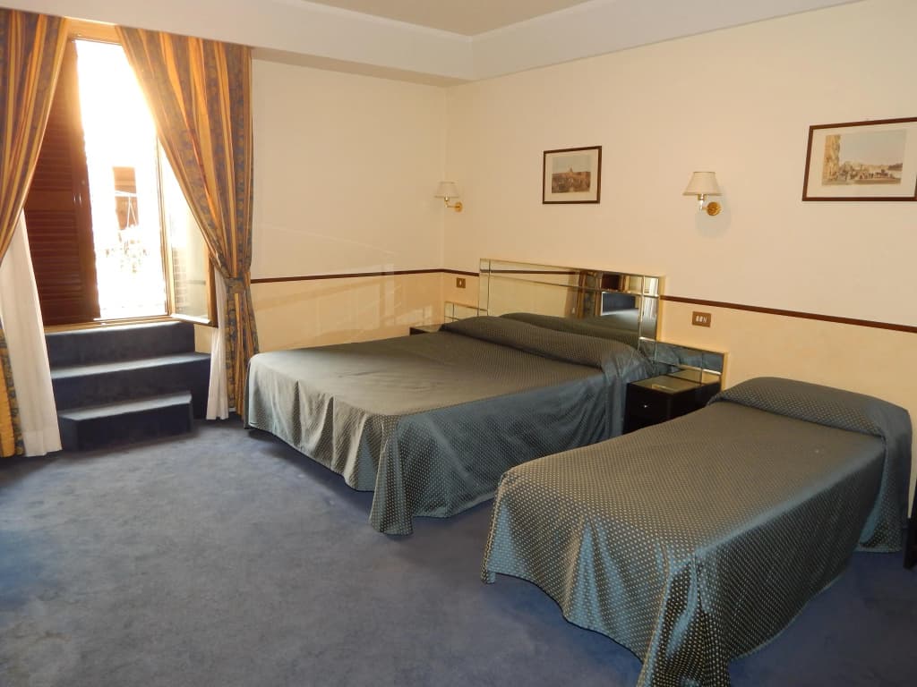 Hotel Garda - photo 2