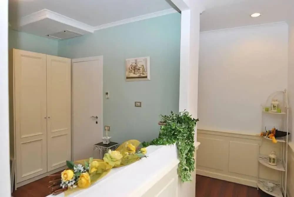 95 Rooms in Rome - photo 2