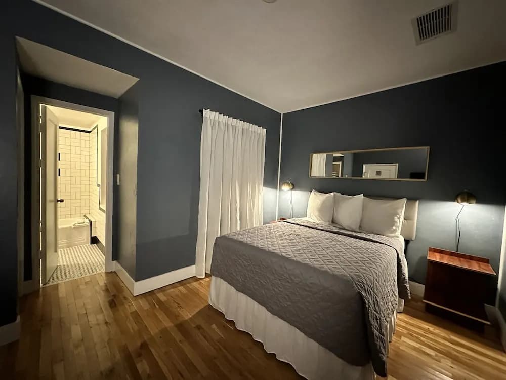 Tb Hotel Miami - photo 1