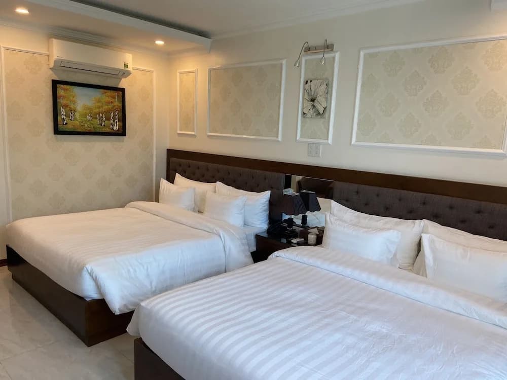 Sun & Sea Hotel - photo 26