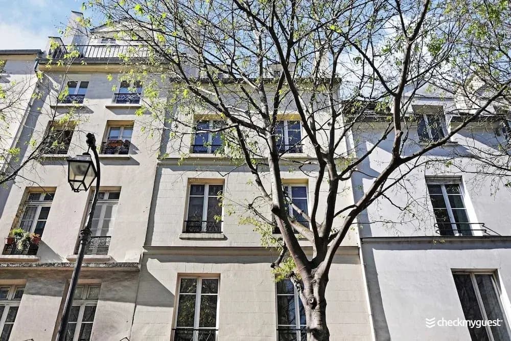 Le Marais - Rue de Bretagne - photo 1