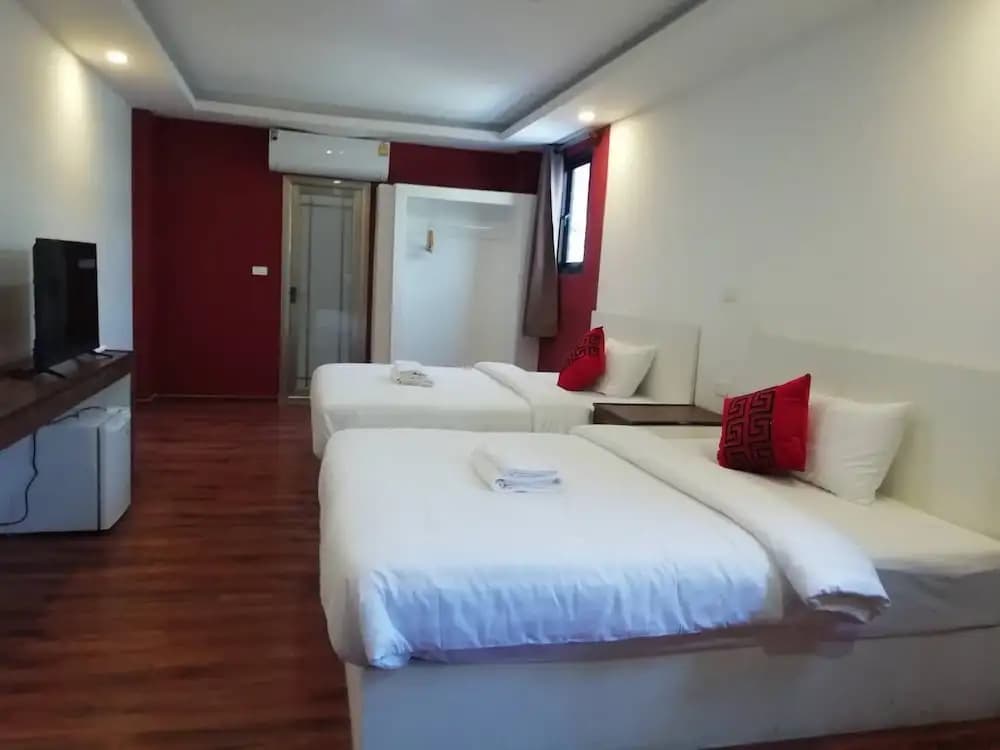 The Ram Hotel - photo 5
