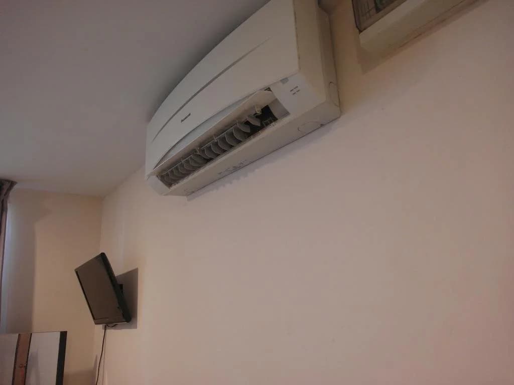 KK Crystal Hotel - photo 5