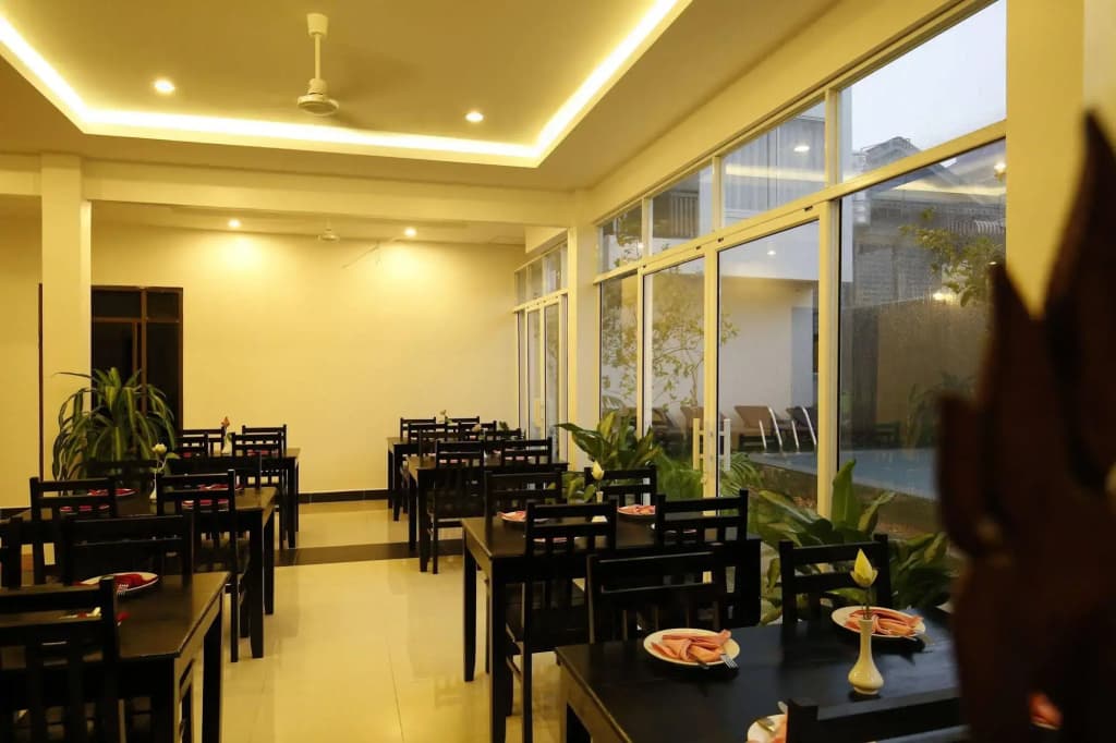 Holy Angkor Hotel - photo 18