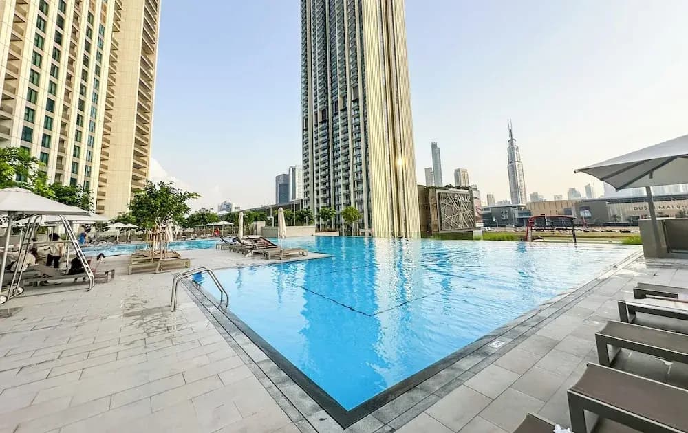 Burj Khalifa View - 2 BR - PS5 - Pool - photo 15