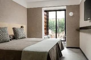Hotel Raval House - photo 6