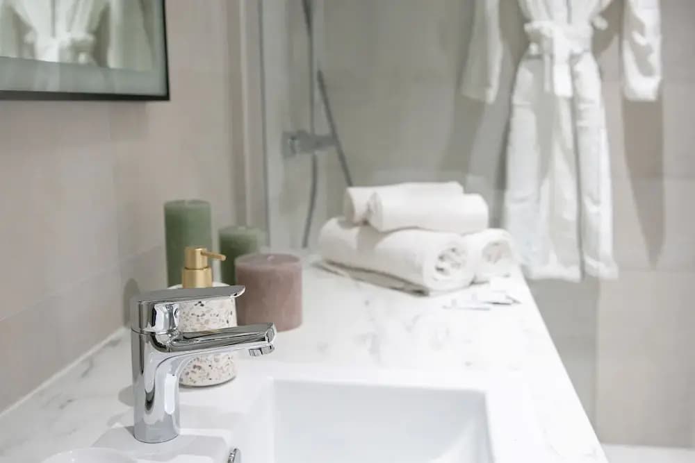 Central Paris 1BR near Montorgueil - photo 6
