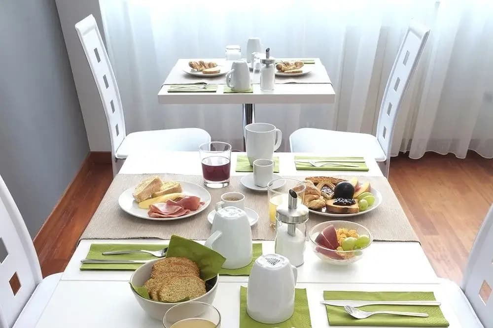 J24 B&B - photo 12