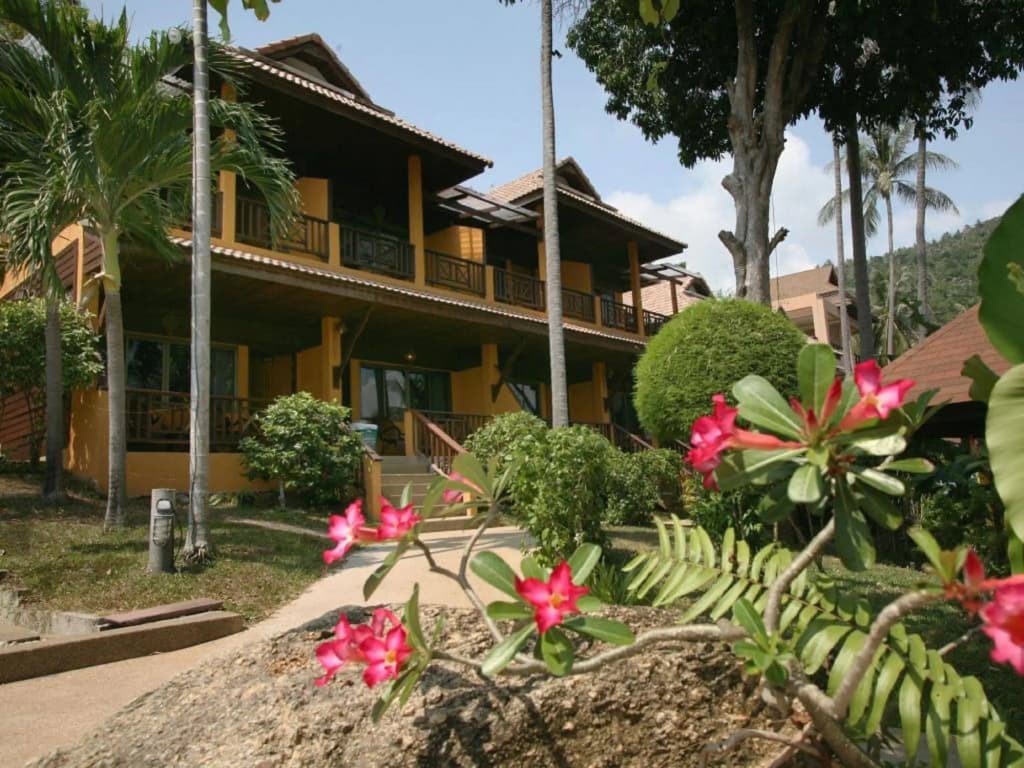 Coral Cliff Beach Resort Samui - photo 23