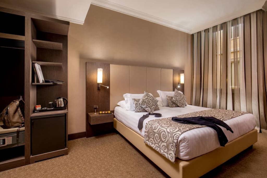 Savoy Hotel - photo 14