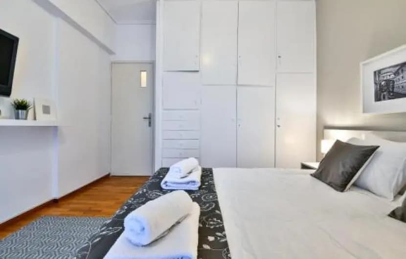 Flat 1 bedroom 2 bathrooms - Athens - photo 3