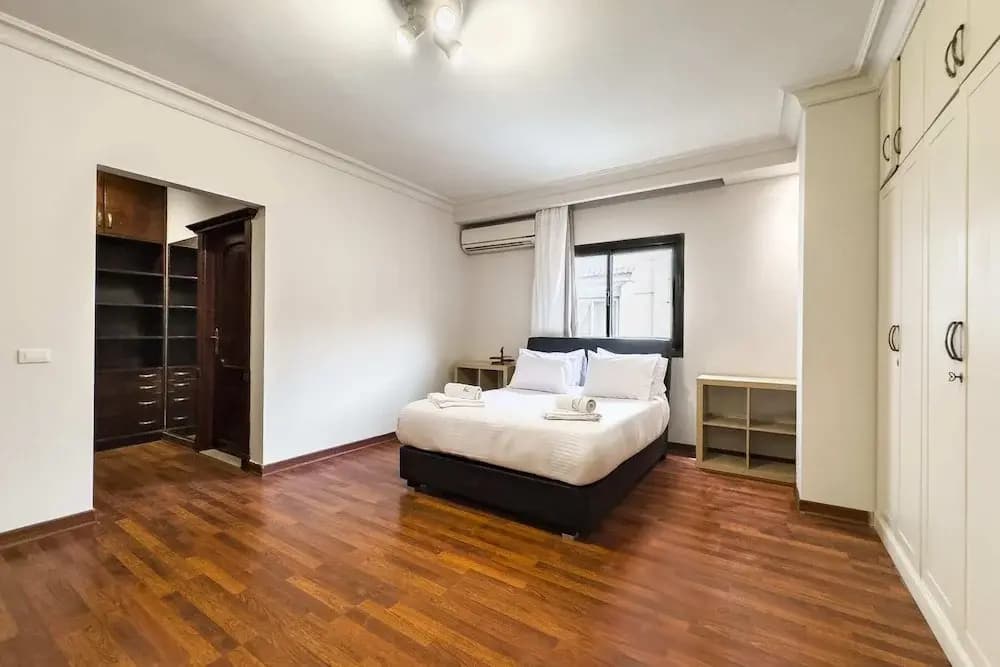 Xuru Stays I The Luxe Loft 2bdr Apt. @ Maadi - photo 3