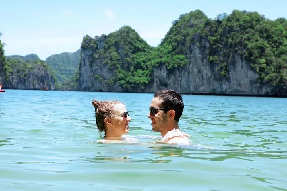 Halong Moonlight Cruises - photo 11