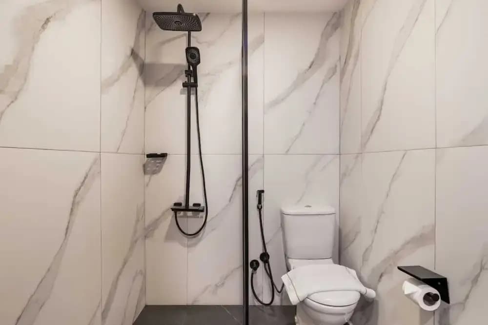 Regency Inn - photo 25