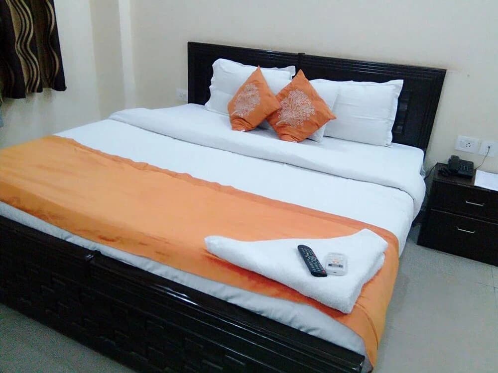 Hotel Rampal Palace - photo 7