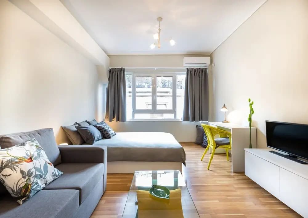 Exceptionally located studio apartment - photo 3