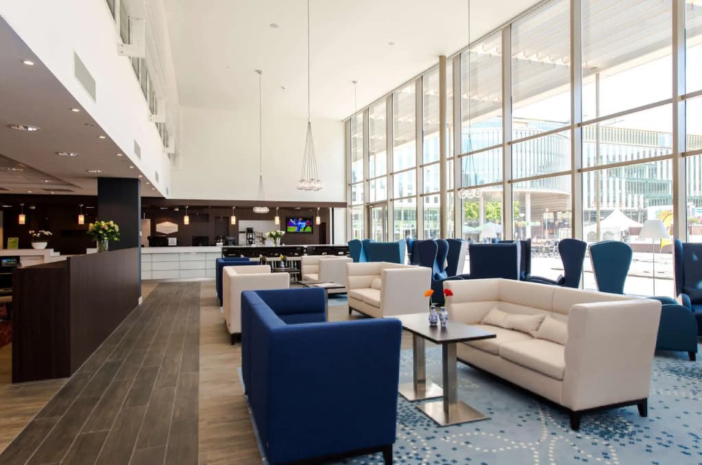 Hampton by Hilton Amsterdam/Arena Boulevard - photo 2