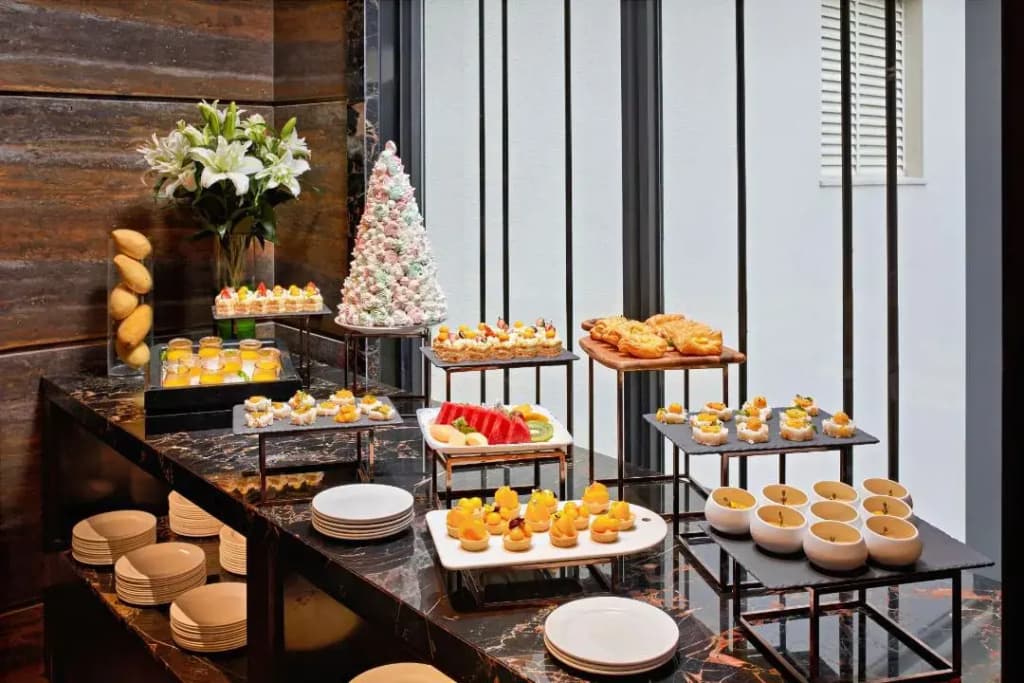 Movenpick Hotel Hanoi Centre - photo 12