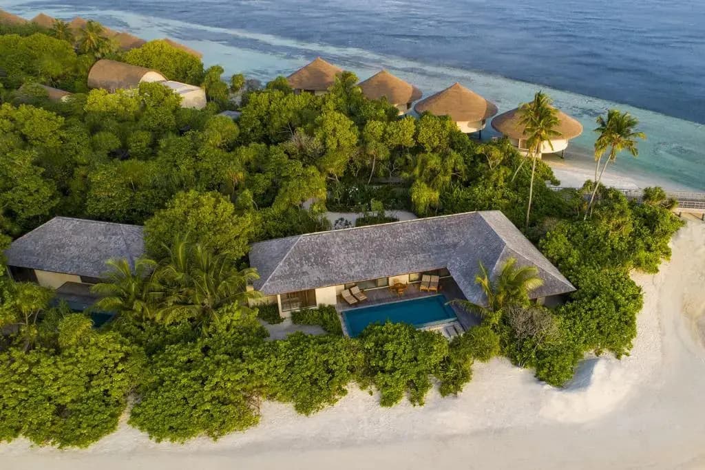 The Residence Maldives at Dhigurah Hotel - photo 7