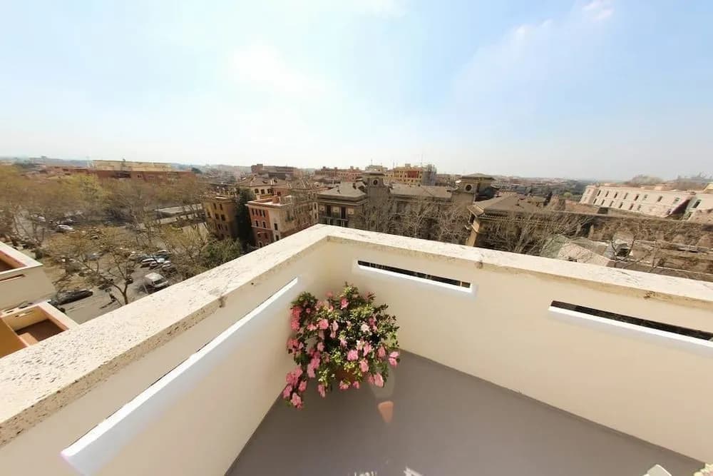 Windows on Rome - photo 16