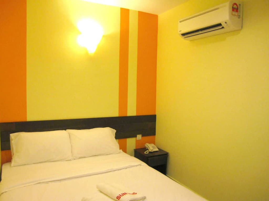 Sun Inns Hotel Pasir Penambang - photo 3
