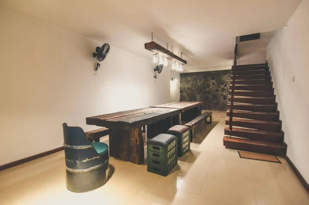 Bunkyard Hostels - photo 13
