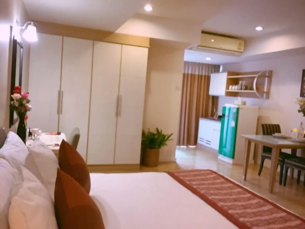 Sky Place Serviced Apartment - photo 36