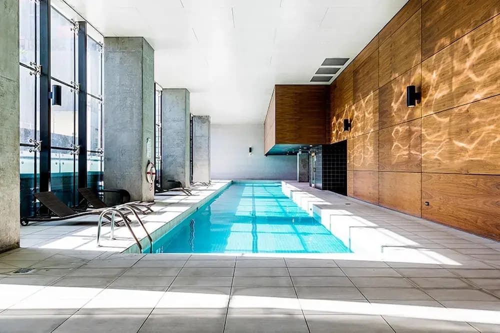 Chic 1BR Apt Near Southern Cross - photo 6