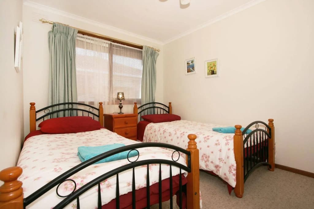 40 Thames Holiday Unit - photo 3
