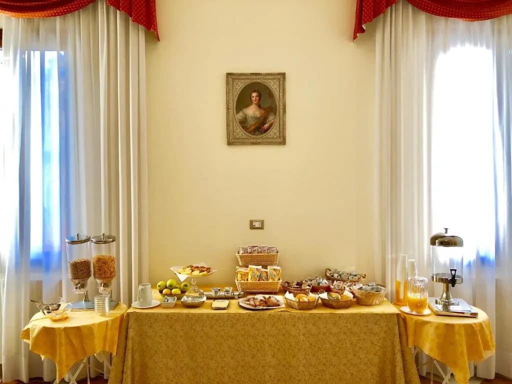 Hotel Marte - photo 11