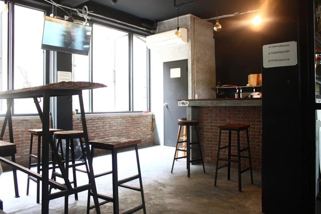 Human Sleep Hostel - photo 14
