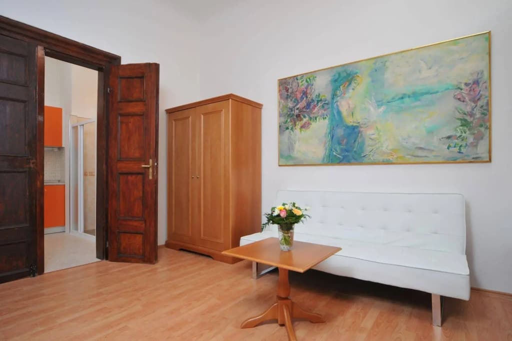Apartment house Anenská - photo 2