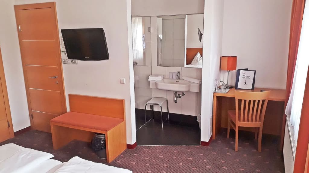 Hotel Fabrik - photo 5