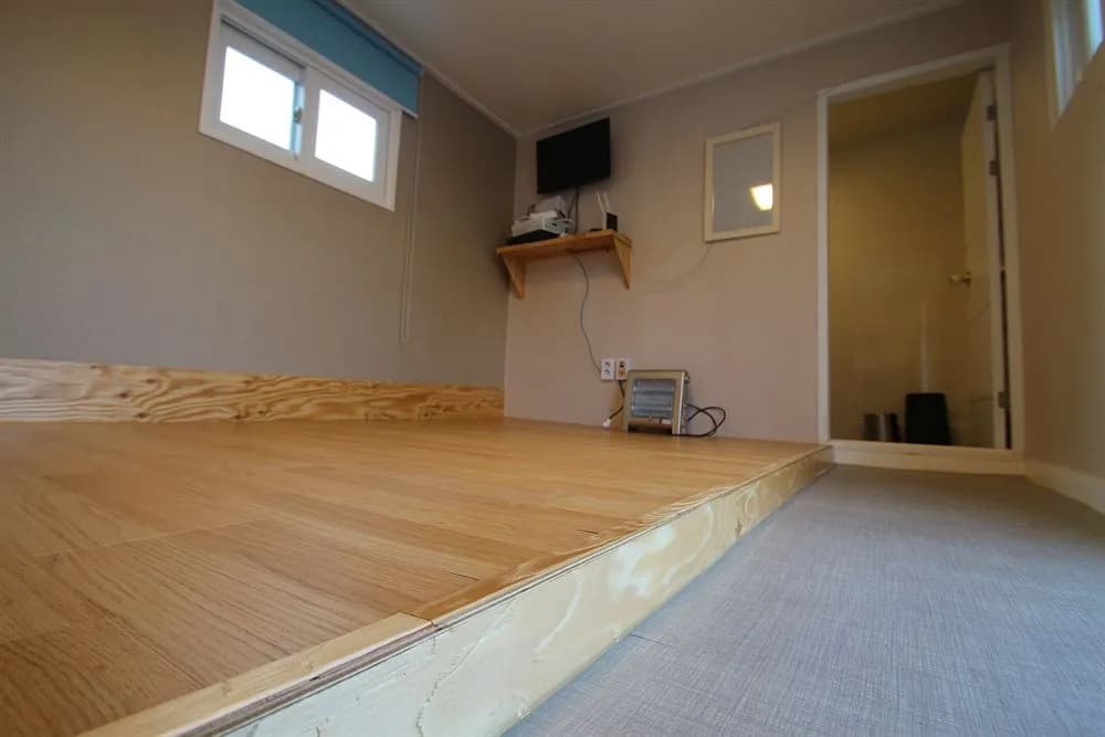 Hi 5 Hostel - photo 16