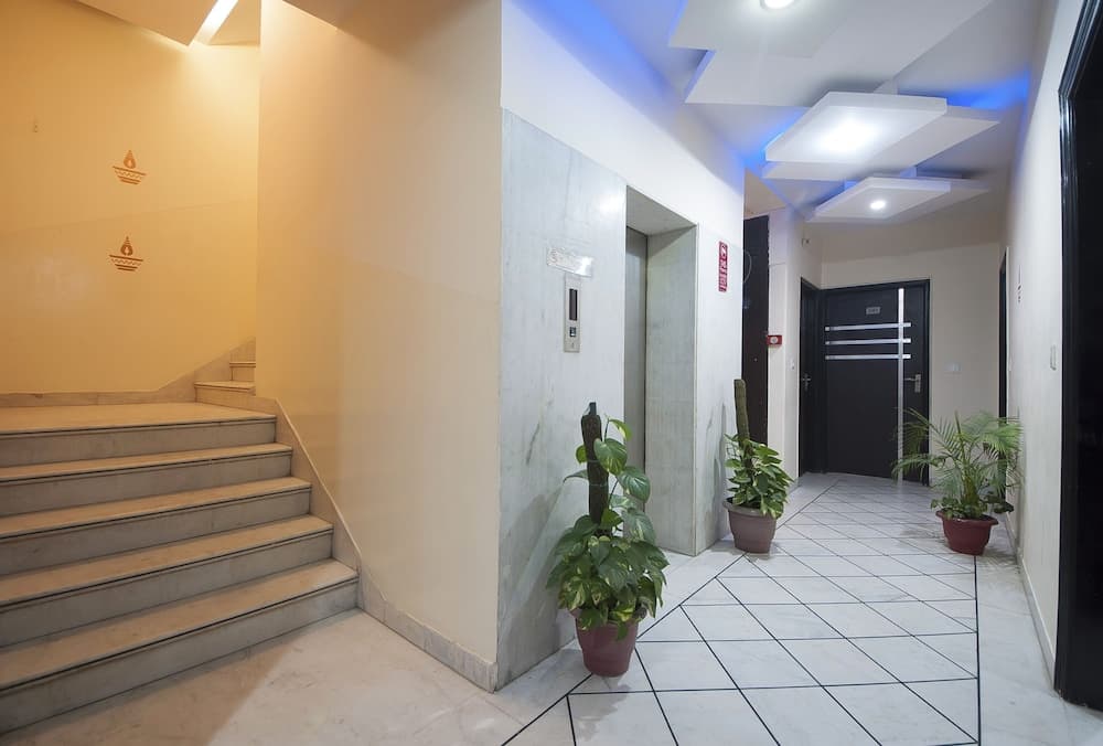 Hotel Apra International - photo 12