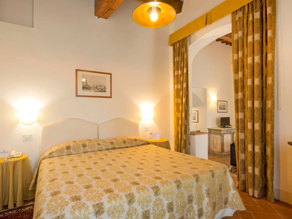 Prato - photo 6