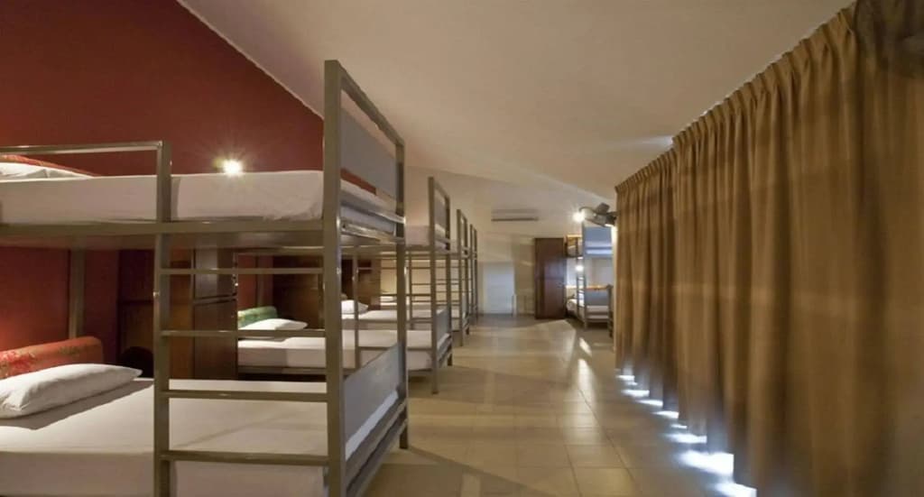Victoria Inn - photo 11