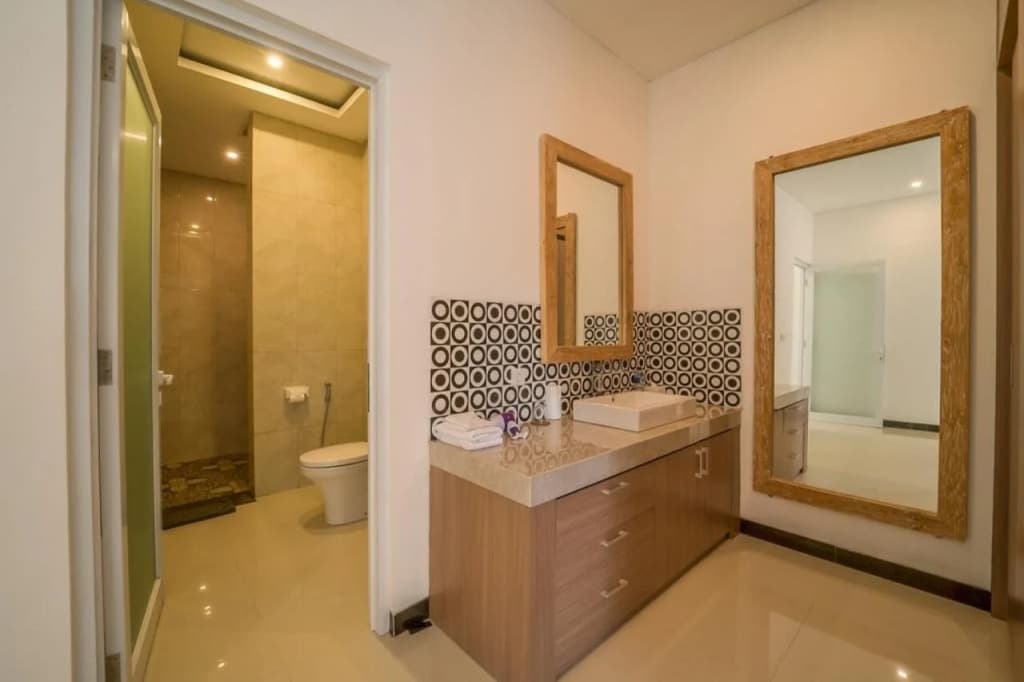 Puri Bagus Villa Legian Kuta - photo 7