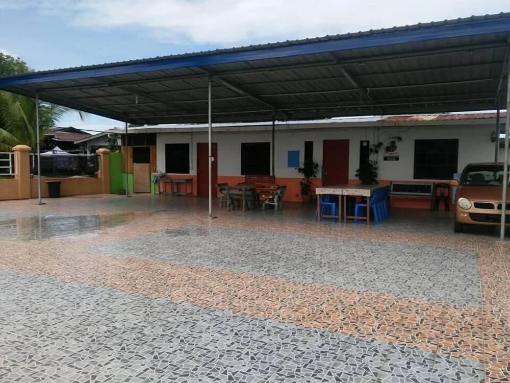 Taun Gusi Village Homestay - photo 12