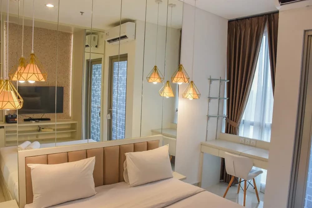 Fancy And Nice Studio At Ciputra World 2 Apartment - photo 2