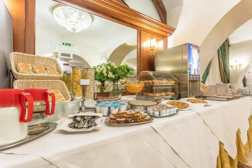 Raeli Hotel Floridia - photo 13