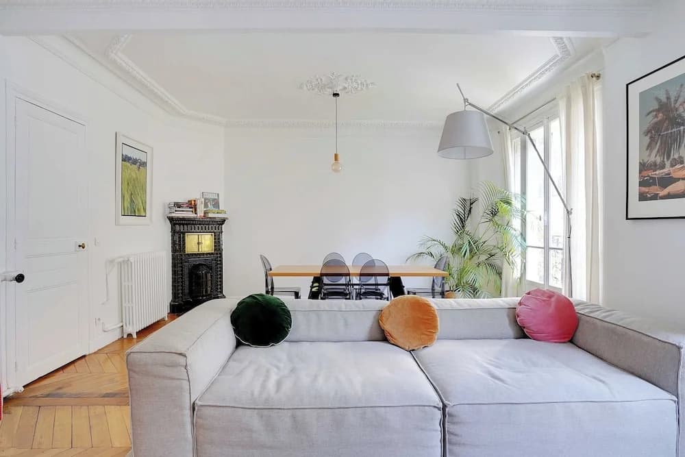 Charming Apartment- 2br-4p- Parc Monceau - photo 11