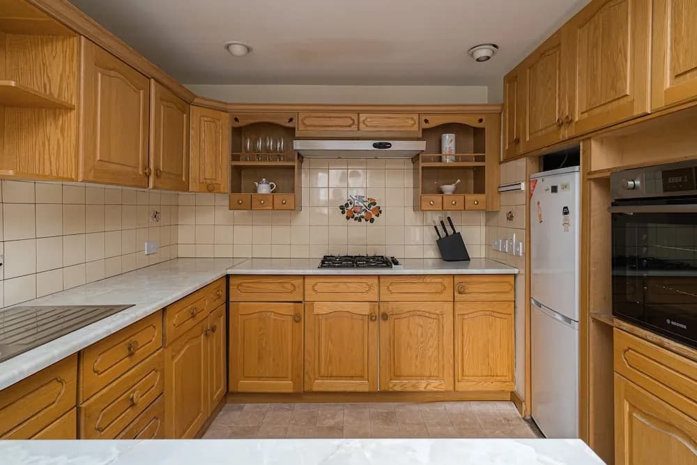 Spacious 3BR New Town Apartment - photo 13