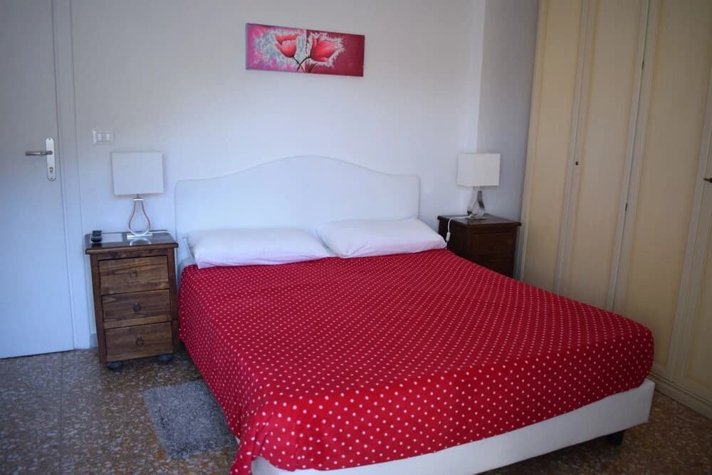 Guest House Liana Home - photo 4