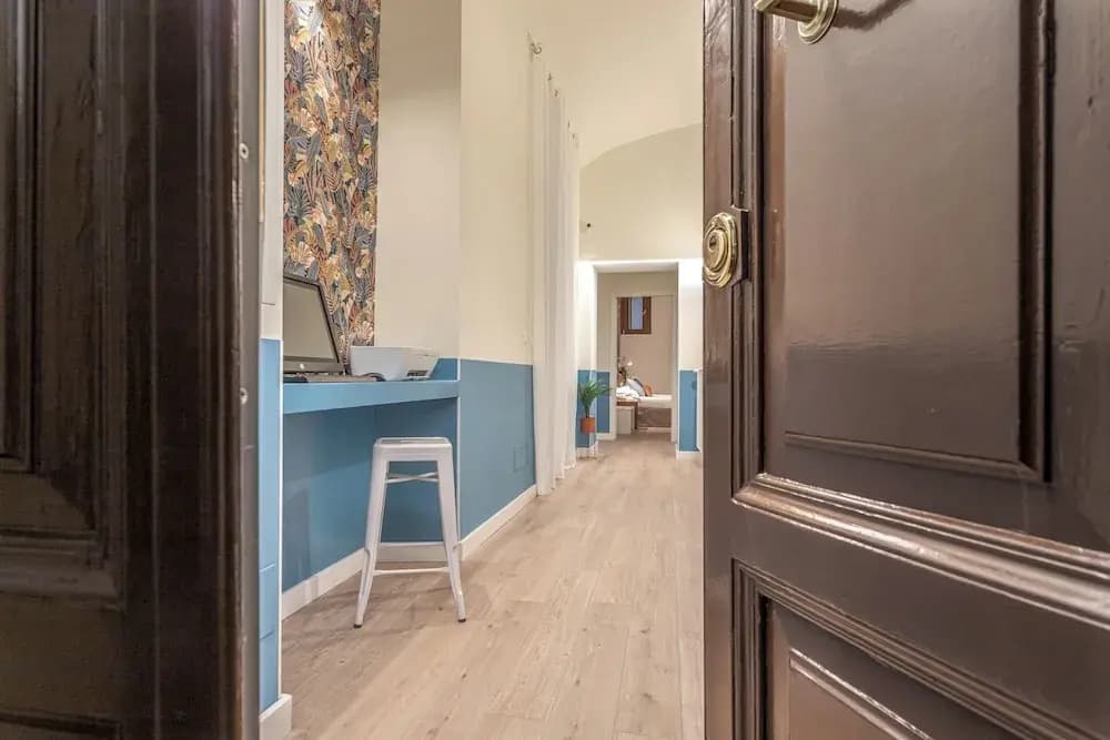 Vittoria Garden Suites - photo 2
