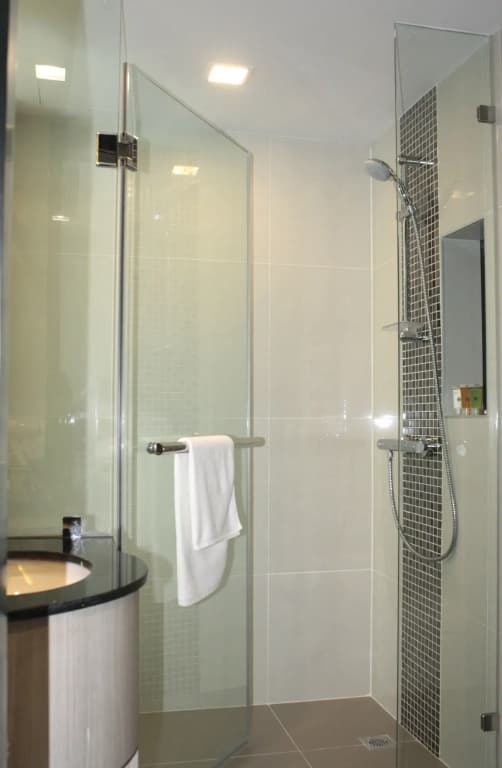 Hotel Clover Asoke - photo 20